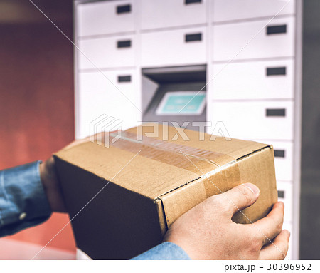 宅配ロッカーのイメージ 30396952