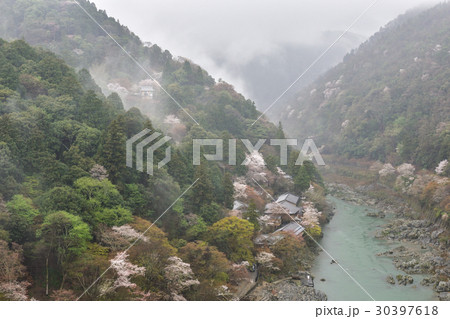 嵐山　保津峡谷 30397618