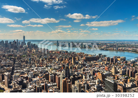 New York City Manhattan skyline aerial view New York City Manhattan skyline aerial view 30398252