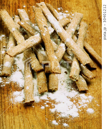 Freshly Baked Bread Sticks 30401212