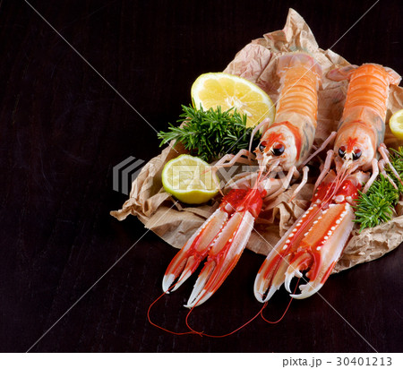 Delicious Raw Langoustines 30401213