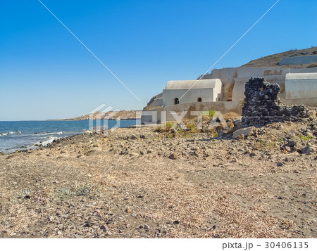 The beach near Exo Gialos in Santorini 30406135