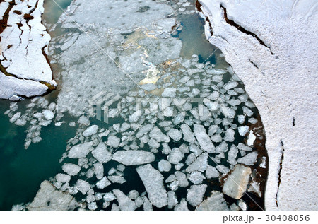 宝仙湖の雪どけ 宝仙湖の雪どけ 30408056