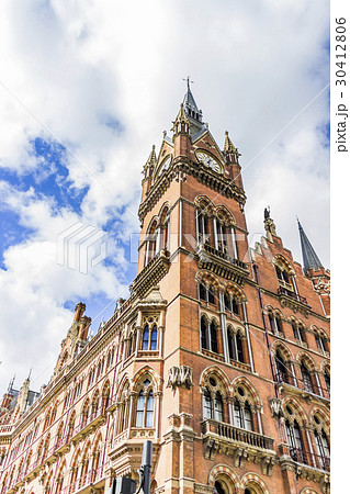 King's cross St Pancras 30412806