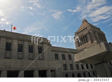 国会議事堂の衆議院の国旗 30415547