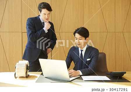 BUSINESS 30417291