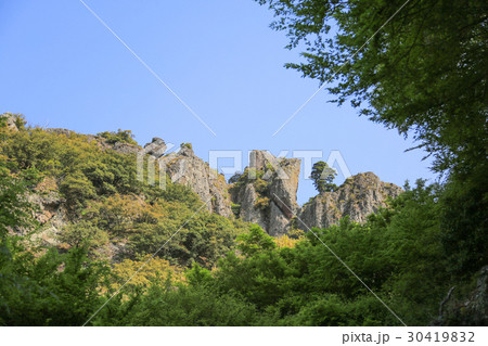 香川県小豆島町 寒霞渓 銀屏風(表12景 第3景) 香川県小豆島町 寒霞渓 銀屏風(表12景 第3景) 30419832
