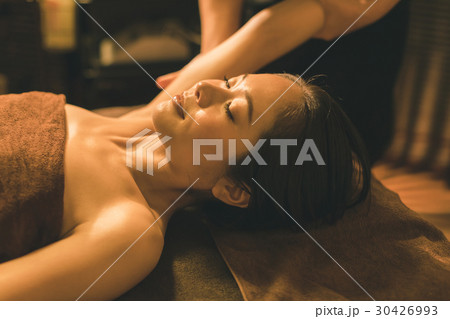 body care　撮影協力： 3BエステサロンLuki'A（麻布十番） 30426993
