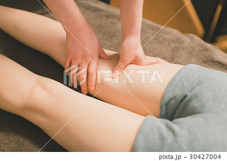 body care　撮影協力： 3BエステサロンLuki'A（麻布十番） 30427004
