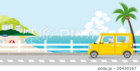 夏の海岸線のドライブ　シニアカップル 30430167