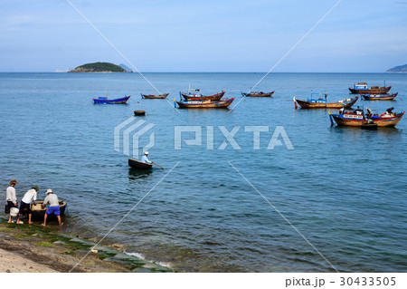Prepare for fishing in Nha Trang beach, Vietnam 30433505