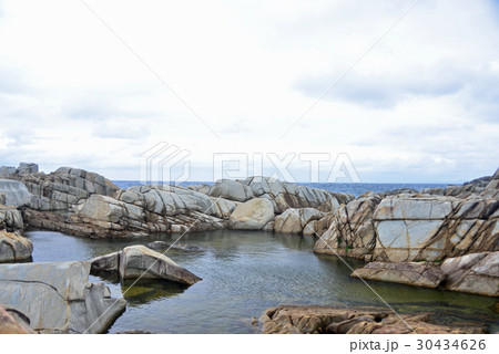 花崗岩のムシロ瀬海岸 花崗岩のムシロ瀬海岸 30434626