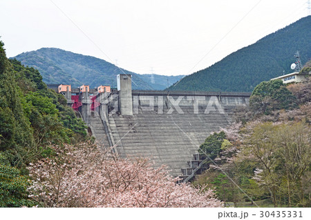 鱒淵ダム 30435331