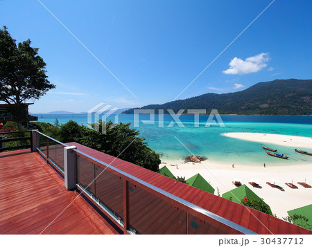 リペ島マウンテンリゾート / Roof terrace, Mountain Resort Lipe 30437712