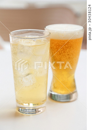 おいしい生ビールとハイボール 30438124