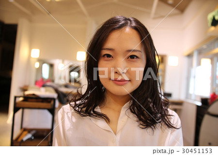 女性 美容院 女性 美容院 30451153