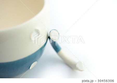 割れたカップ 割れたカップ 30456306