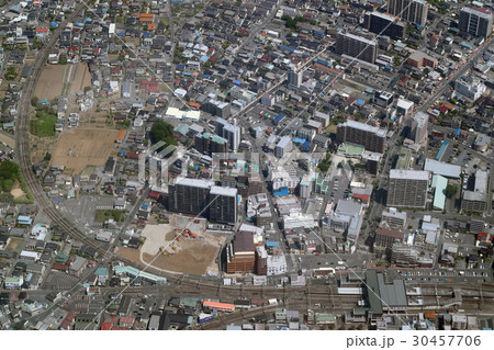東武鉄道坂戸駅付近を空撮 30457706