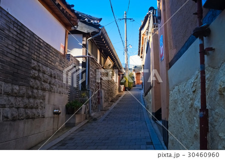 韓国 ソウル 北村韓屋村 30460960