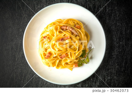 スパゲティ カルボナーラ Spaghetti Carbonara スパゲティ カルボナーラ Spaghetti Carbonara 30462073