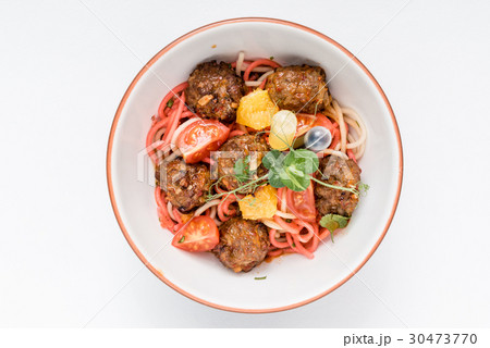 noodle with meatballs noodle with meatballs 30473770