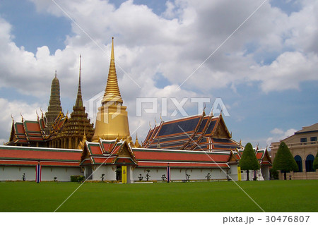 thailand palace 30476807