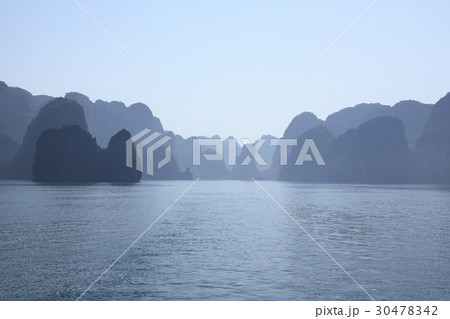 ハロン湾 30478342