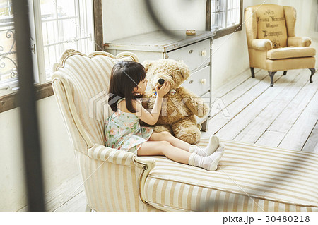 女の子　ポートレート 30480218