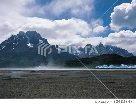 極地 氷山 山 30483347