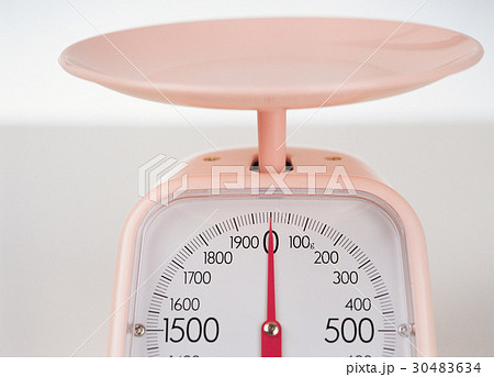 ヌキ 切り抜き 重量 30483634