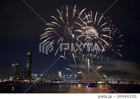 川 河 花火 30484330