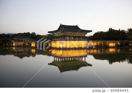 反射 反影 夜景 30484445