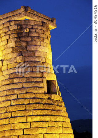 夜景 瞻星台 韓国 30484516