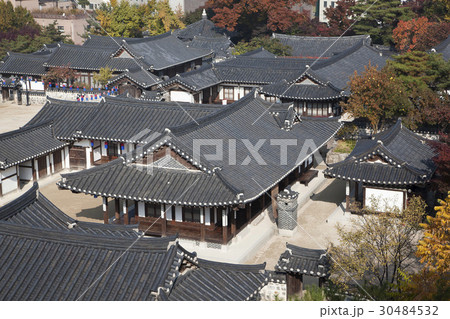紅葉 風景 韓国 30484532