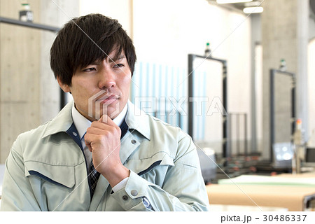 ビジネスイメージ　流通　倉庫　 30486337