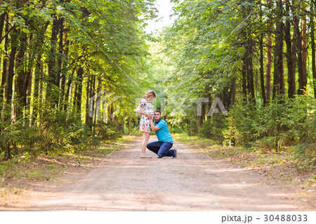 Happy beautiful pregnant woman and her husband Happy beautiful pregnant woman and her husband 30488033