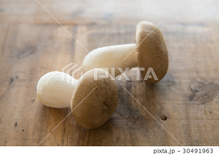 きのこ　京丹波大黒本しめじ 30491963