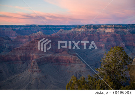 Sunset in Grand Canyon National Park, South Rim Sunset in Grand Canyon National Park, South Rim 30496008