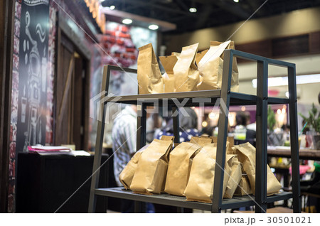 Brown craft paper bag packaging, Packaging  30501021