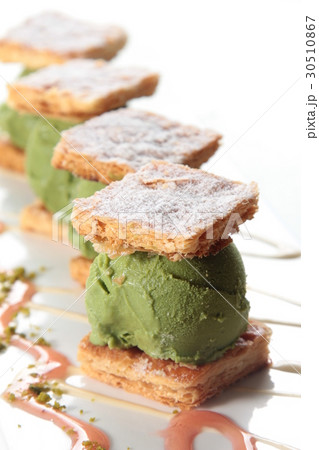 dessert dessert 30510867