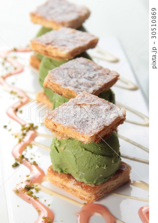 dessert dessert 30510869