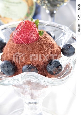 dessert dessert 30511056