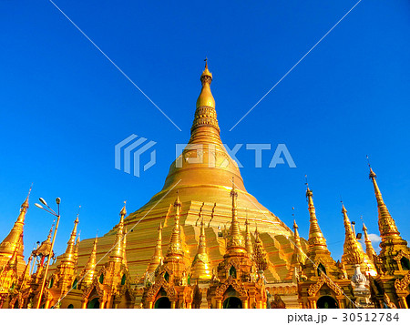 Shwedagon pagoda, Yangon Myanmar. 30512784