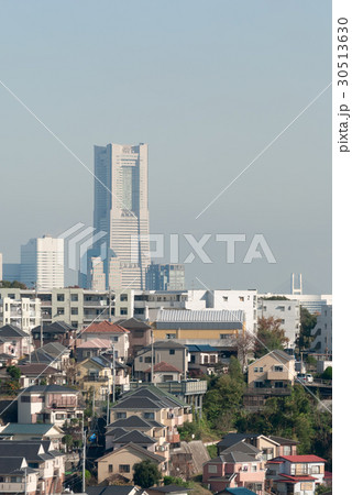 丘陵の住宅 30513630