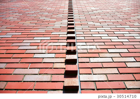 煉瓦造りの壁面 30514710
