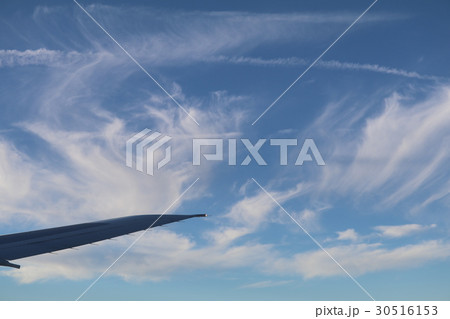 飛行機から見た空 30516153
