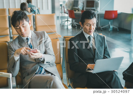 Airport Airport 30524097