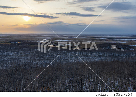 夕日に染まる釧路川 夕日に染まる釧路川 30527554