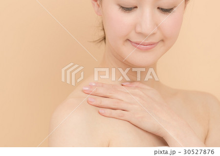 スキンケア・女性 スキンケア・女性 30527876