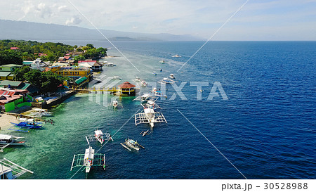 Aerial view of sandy beach beautiful clear sea. 30528988